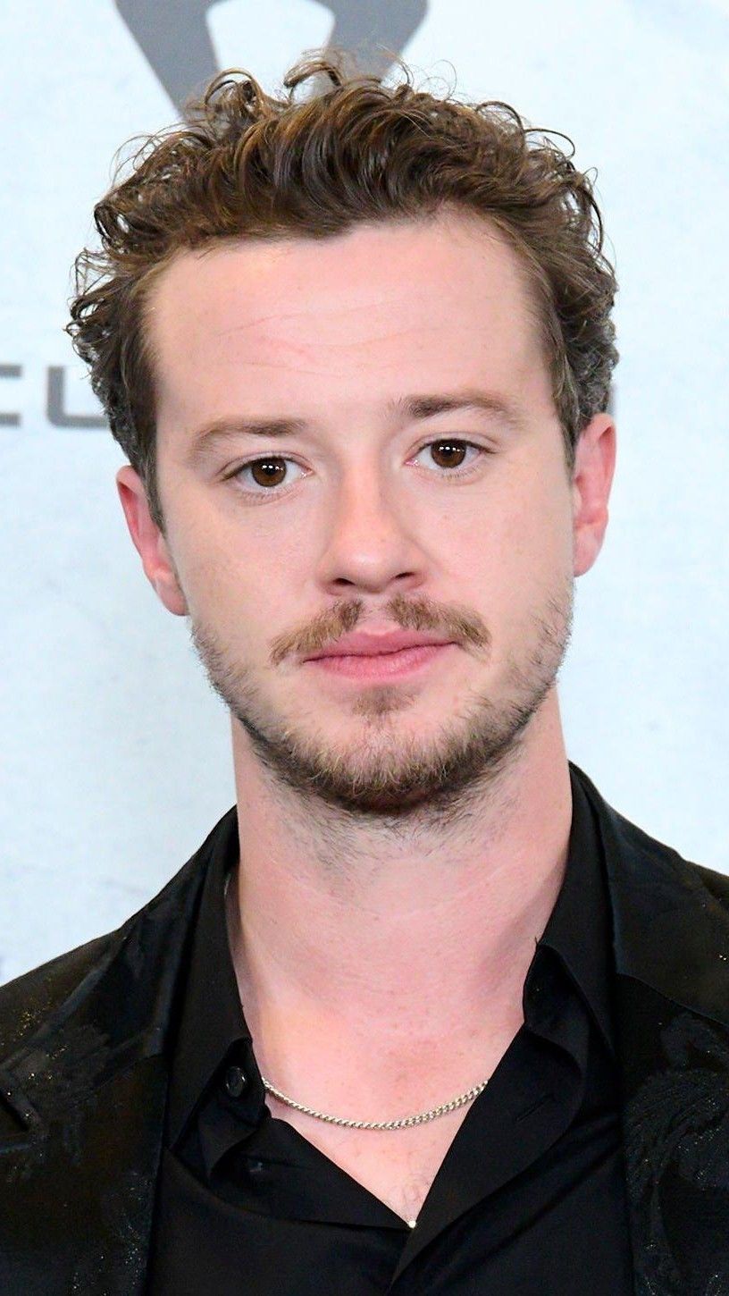 Joseph Quinn