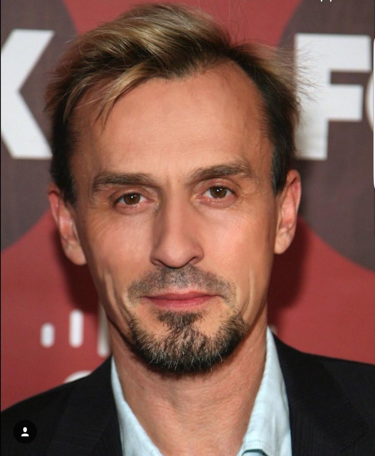 Robert Knepper